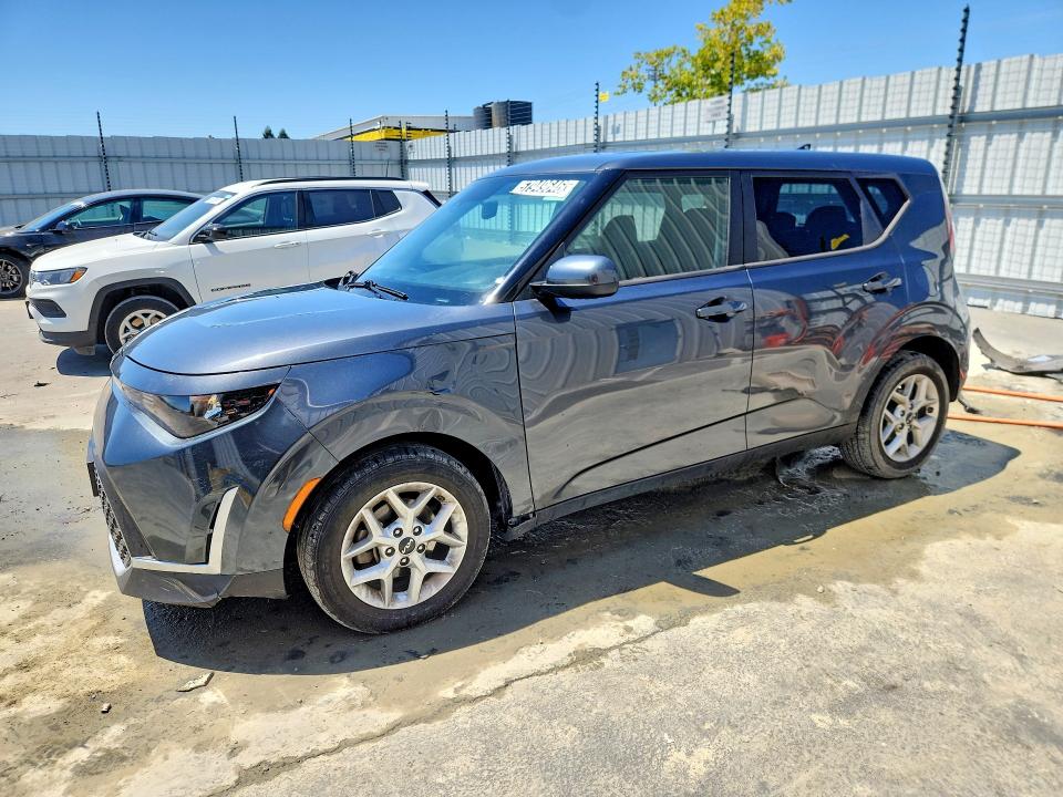 2023 Kia Soul VIN KNDJ23AU5P7879904 COPART salvage auction — FRONT END, Ca - Salvage Certificate, sold $2,100 on 2026-07-06 (photo 1)