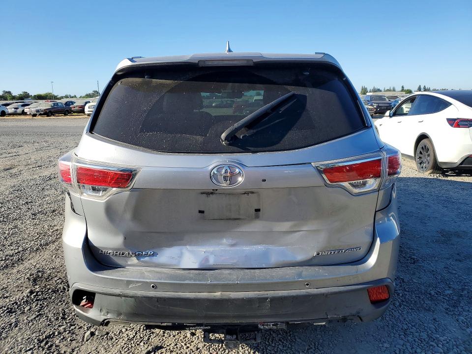 2015 Toyota Highlander VIN 5TDDKRFH0FS124675 COPART salvage auction — REAR END, Ca - Salvage Certificate, sold $6,900 on 2026-07-09 (photo 6)