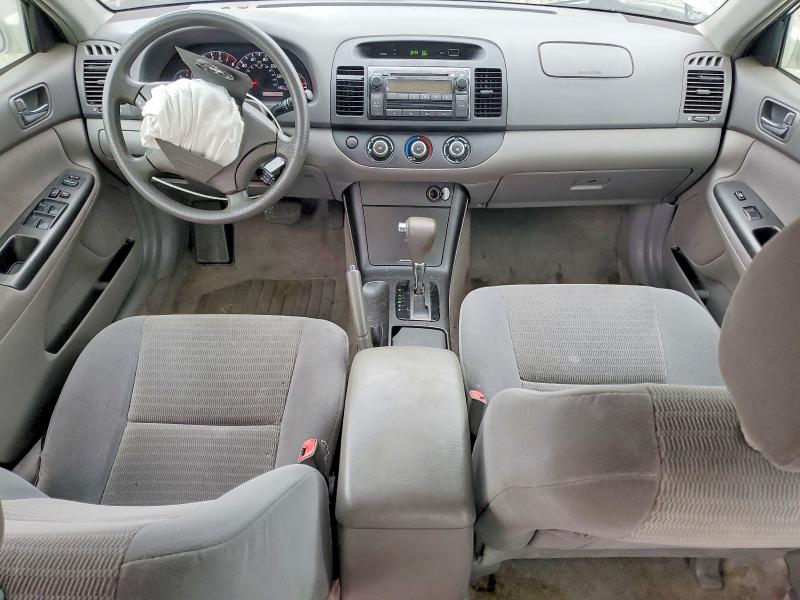 2006 Toyota Camry VIN 4T1BE32K86U125576 COPART salvage auction — FRONT END, CA - SALVAGE CERTIFICATE, sold $825 on 2026-07-02 (photo 8)