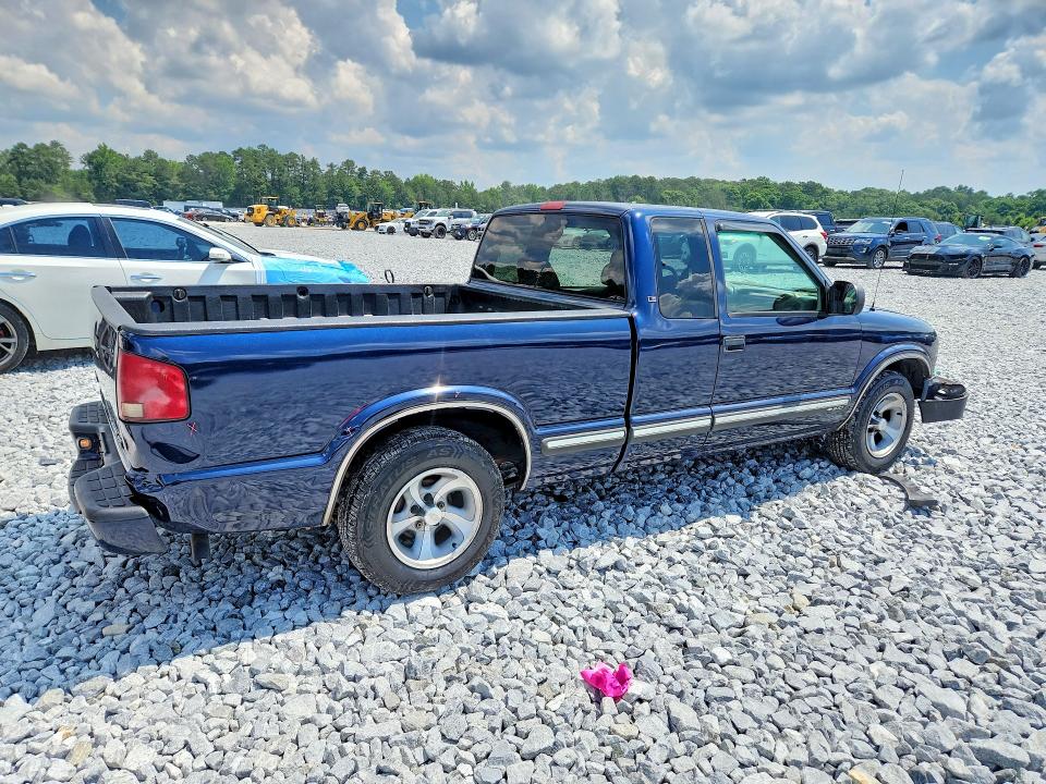 2000 Chevrolet S-10 pickup VIN 1GCCS19W7Y8148177 COPART salvage auction — FRONT END, Ga - Cert Of Title-Salvage Court Or, sold $925 on 2026-07-02 (photo 3)