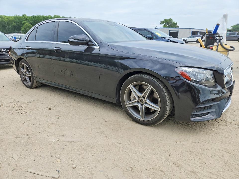 2018 Mercedes-benz E-klasse VIN WDDZF4KB8JA379312 COPART salvage auction — REAR END, VA - CERT OF TITLE - SALVAGE, sold $8,600 on 2026-07-07 (photo 4)