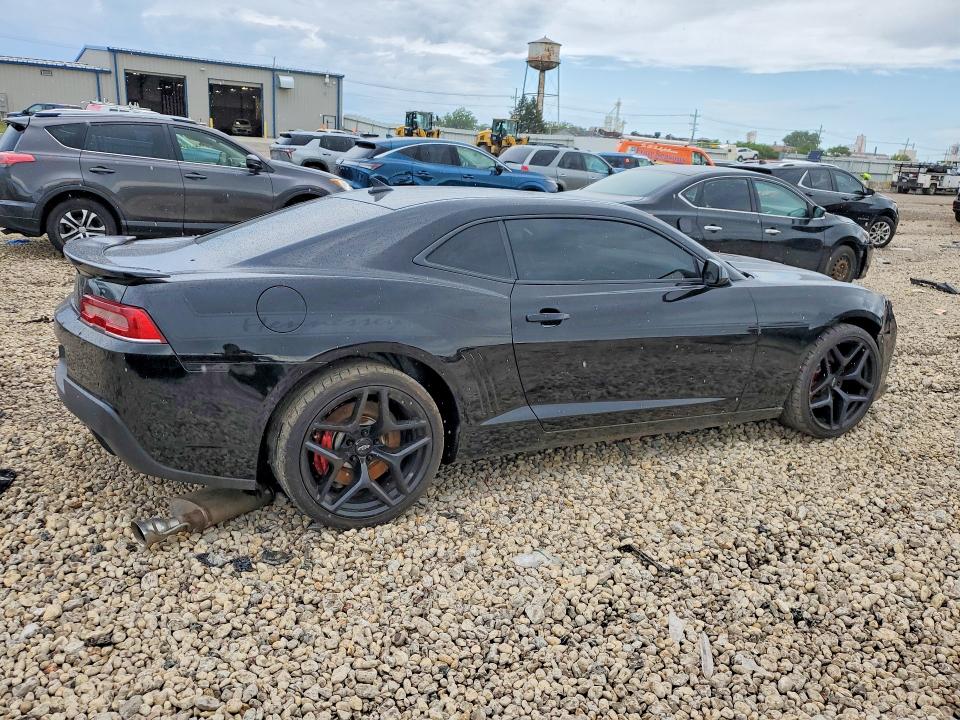 2014 Chevrolet Camaro VIN 2G1FK1EJ1E9161524 COPART salvage auction — VANDALISM, IL - SALVAGE CERTIFICATE, sold $7,600 on 2026-07-29 (photo 3)