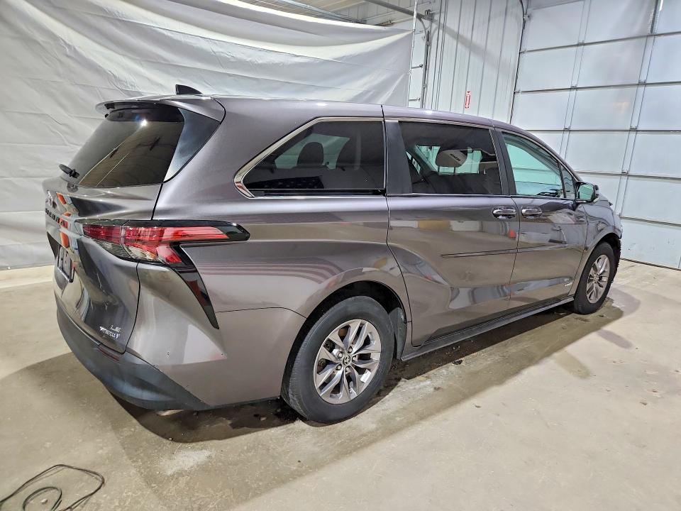 2021 Toyota Sienna VIN 5TDKRKEC5MS009079 COPART salvage auction — FRONT END, Nh - Cert Of Title-Salvage, sold $500 on 2026-07-30 (photo 3)