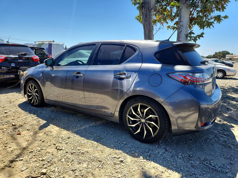2013 Lexus Ct 200 VIN JTHKD5BH1D2162614 COPART salvage auction — FRONT END, CA - SALVAGE CERTIFICATE, sold $1,750 on 2026-07-09 (photo 2)