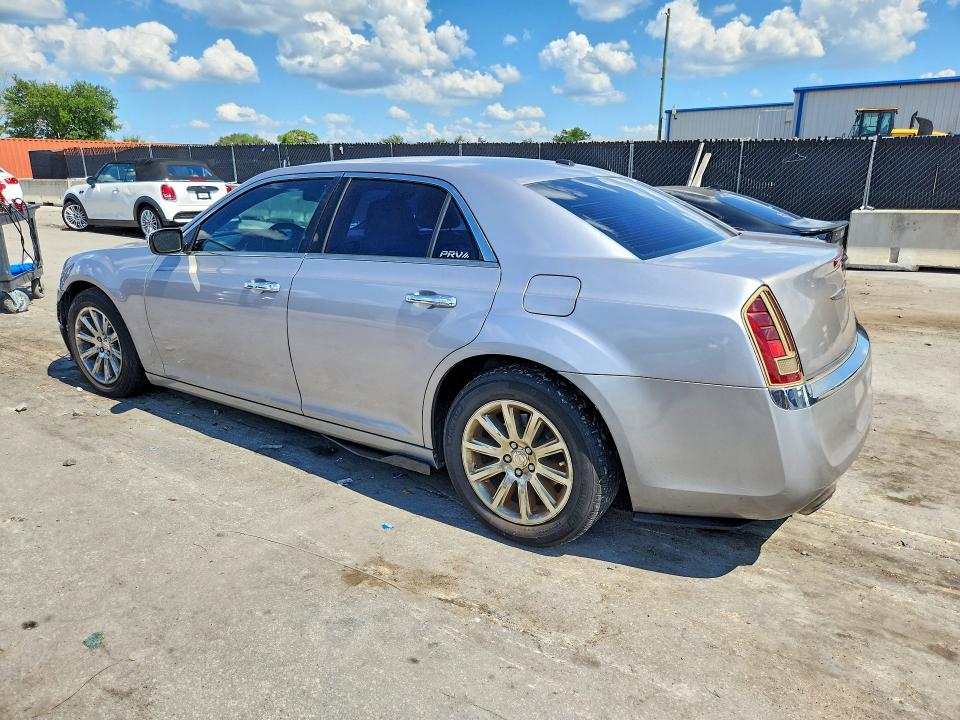 2014 Chrysler VIN 2C3CCAET0EH118263 COPART salvage auction — FRONT END, Fl - Certificate Of Title, sold $1,400 on 2026-07-28 (photo 2)
