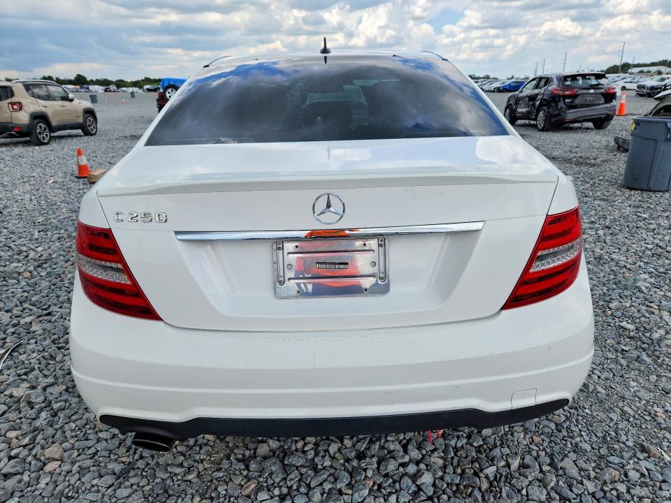 2013 Mercedes-benz C-klasse VIN WDDGF4HB4DR299929 COPART salvage auction — MECHANICAL, FL - CERT OF TITLE SLVG REBUILDABLE, sold $425 on 2026-07-02 (photo 6)