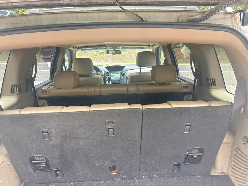 2011 Honda Pilot VIN 5FNYF4H57BB010649 COPART salvage auction — NORMAL WEAR, ME - CERTIFICATE OF TITLE (P), sold $3,350 on 2026-07-02 (photo 9)
