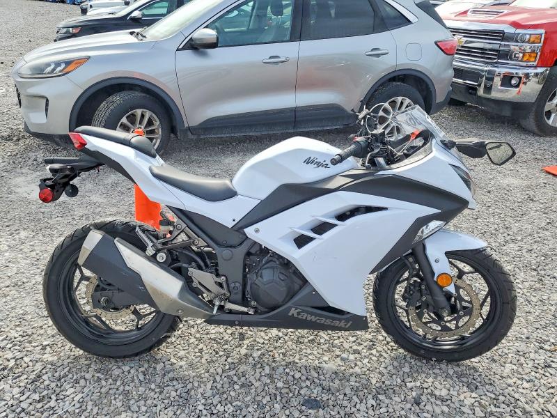 2013 Kawasaki Ex VIN JKAEX8A1XDDA01367 COPART salvage auction — MINOR DENT/SCRATCHES, Oh - Certificate Of Title, sold $2,000 on 2026-07-10 (photo 1)
