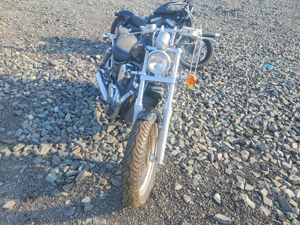 2007 Suzuki Vs800 VIN JS1VS52A372101058 COPART salvage auction — MINOR DENT/SCRATCHES, Ct - Certificate Of Title, sold $525 on 2026-07-09 (photo 2)