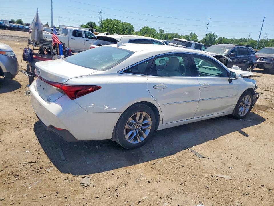 2022 Toyota Avalon VIN 4T1AA1AB4NU014048 COPART salvage auction — FRONT END, Oh - Dealer Only Clean Title, sold $7,600 on 2026-07-14 (photo 3)