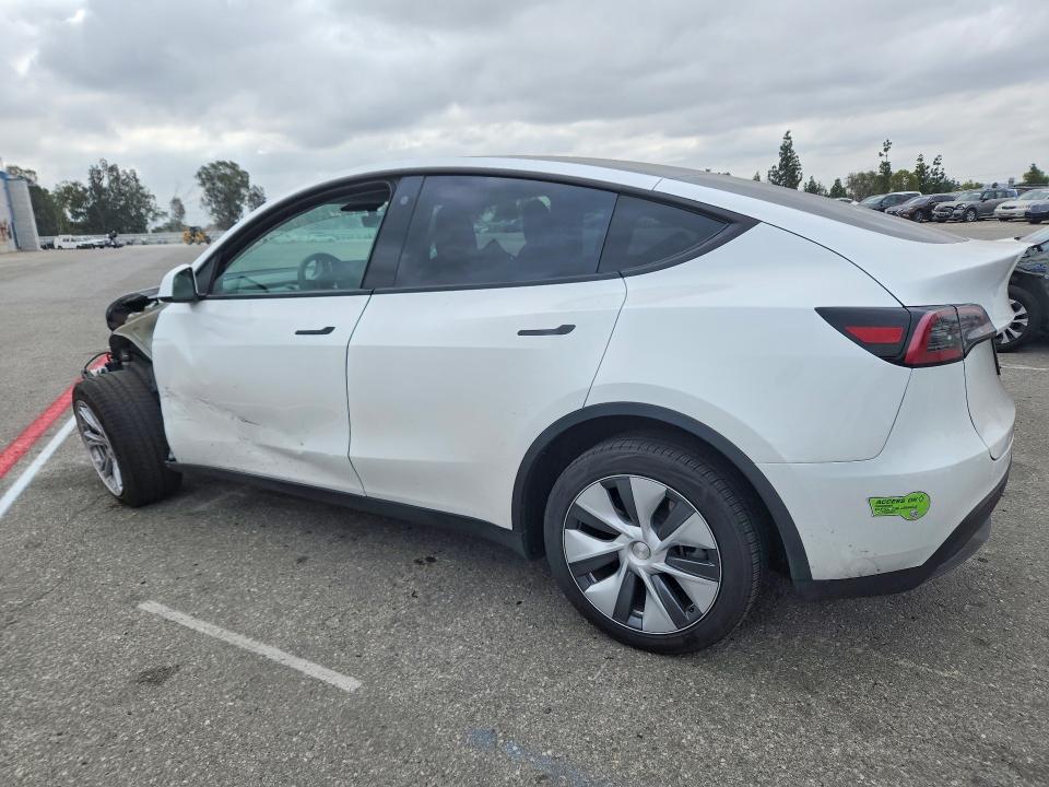 2023 Tesla Model y VIN 7SAYGDEE5PA096147 COPART salvage auction — FRONT END, Salvage Title, sold $11,600 on 2026-07-30 (photo 2)