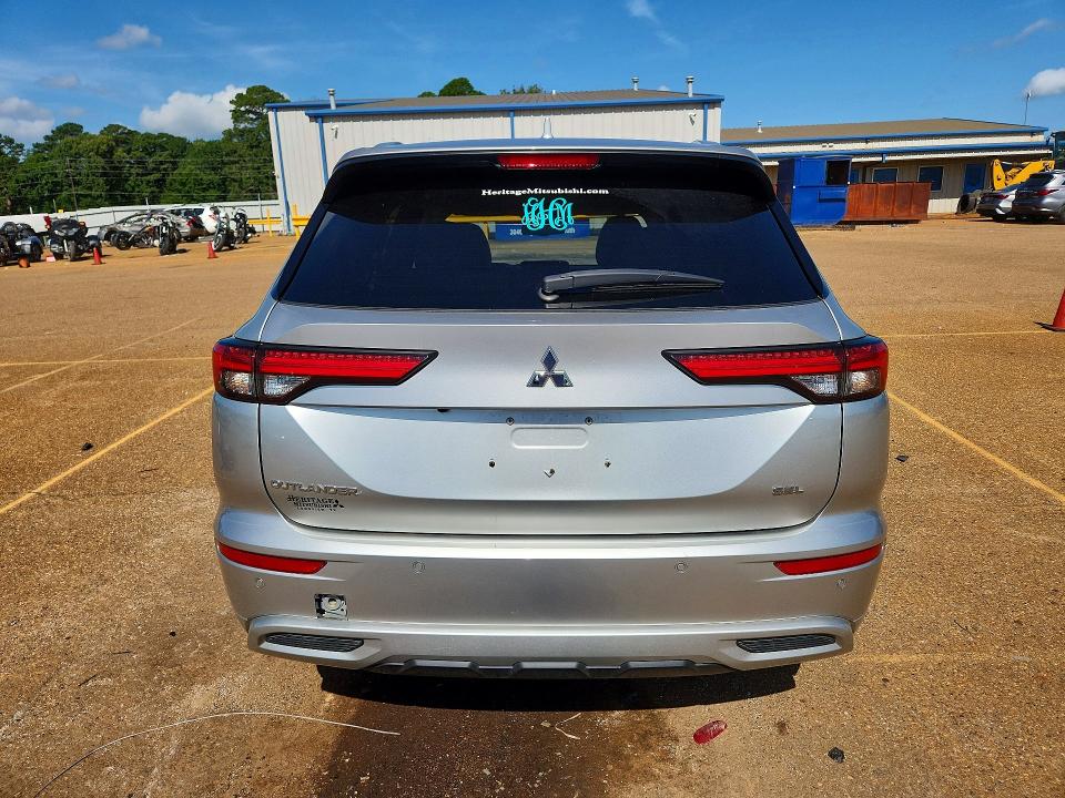 2024 Mitsubishi Outlander VIN JA4J3WA87RZ032062 COPART salvage auction — FRONT END, TX - SALVAGE VEHICLE TITLE (P), sold $7,600 on 2026-07-20 (photo 6)