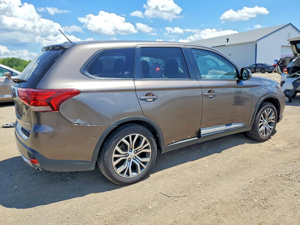 2016 Mitsubishi Outlander VIN JA4AZ3A30GZ055097 COPART salvage auction — MECHANICAL, Oh - Certificate Of Title, sold $2,600 on 2026-07-23 (photo 3)