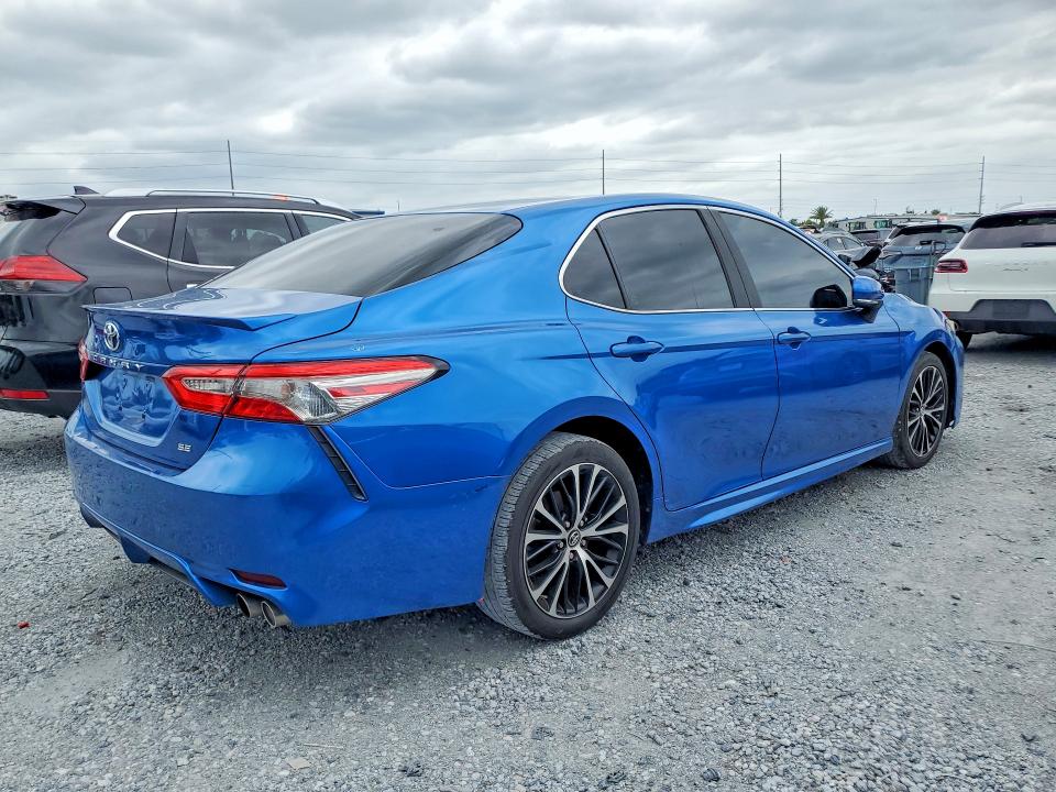2018 Toyota Camry VIN 4T1B11HK2JU080277 COPART salvage auction — SIDE, Fl - Certificate Of Title, sold $8,000 on 2026-07-09 (photo 3)