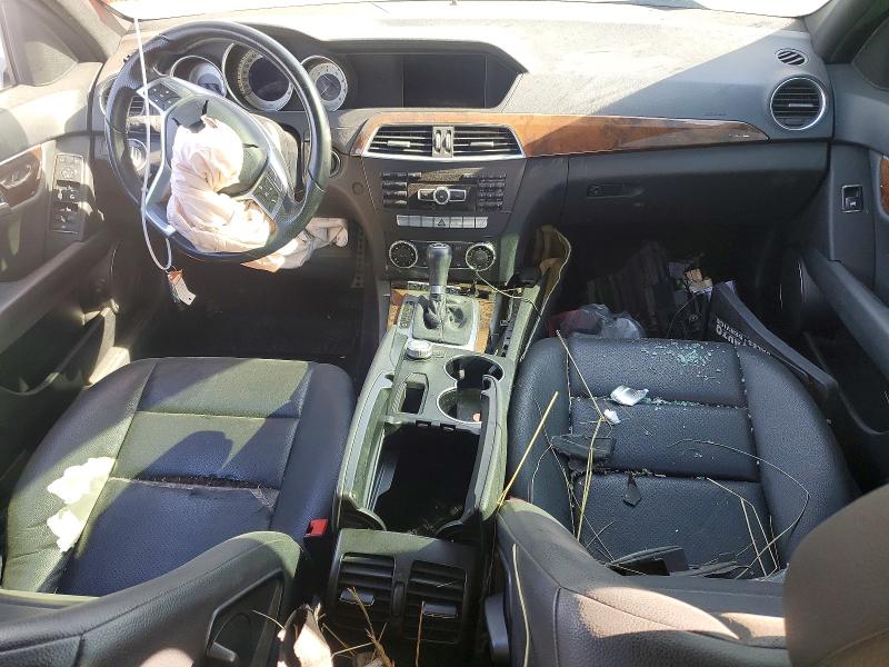2013 Mercedes-benz C-klasse VIN WDDGF8AB2DR242212 COPART salvage auction — FRONT END, In - Cert Of Title-Salvage Title, sold $500 on 2026-07-28 (photo 8)