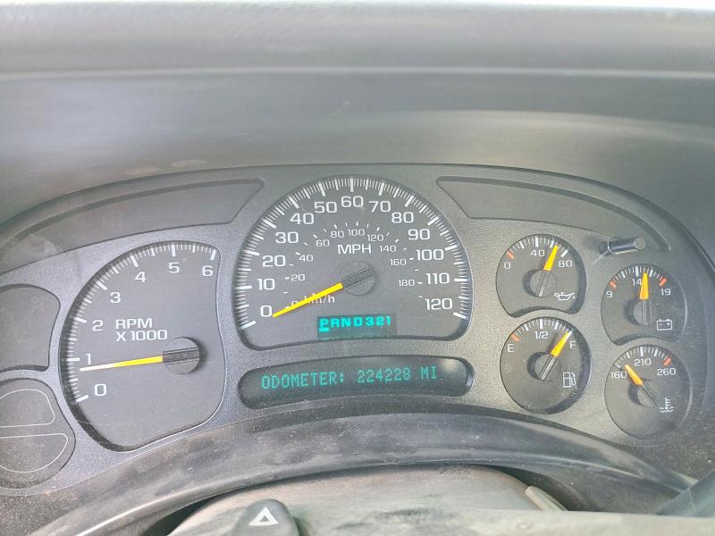 2005 Chevrolet Silverado 1500 VIN 1GCEC14X65Z233202 COPART salvage auction — REAR END, Nv - Certificate Of Title, sold $1,050 on 2026-07-02 (photo 9)