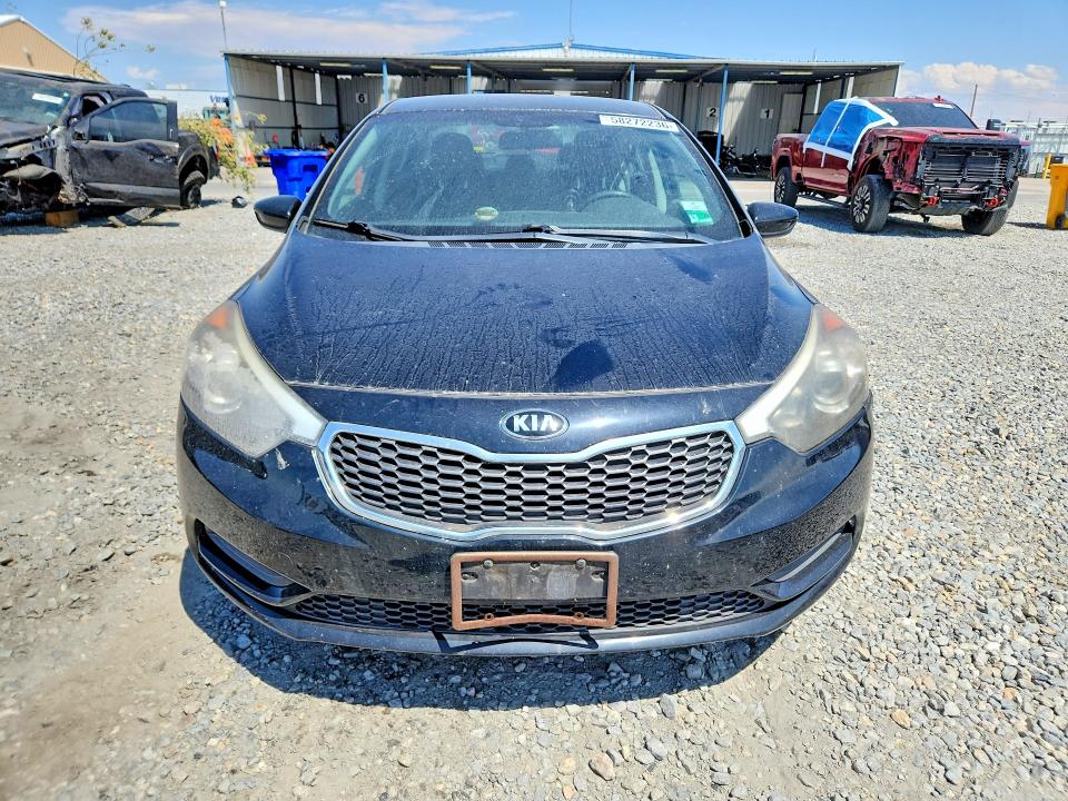 2015 Kia VIN KNAFK4A67F5371602 COPART salvage auction — SIDE, Co - Salvage Title, sold $375 on 2026-07-28 (photo 5)