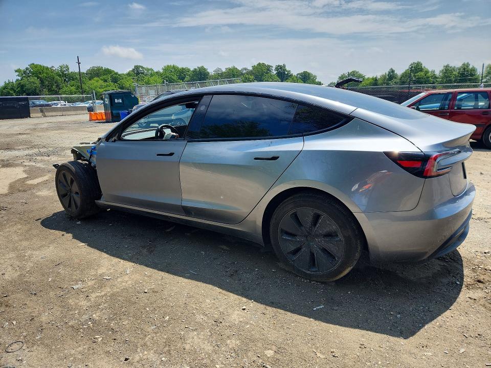 2025 Tesla Model 3 VIN 5YJ3E1EB5SF877103 COPART salvage auction — FRONT END, Salvage Title, sold $9,200 on 2026-07-23 (photo 2)