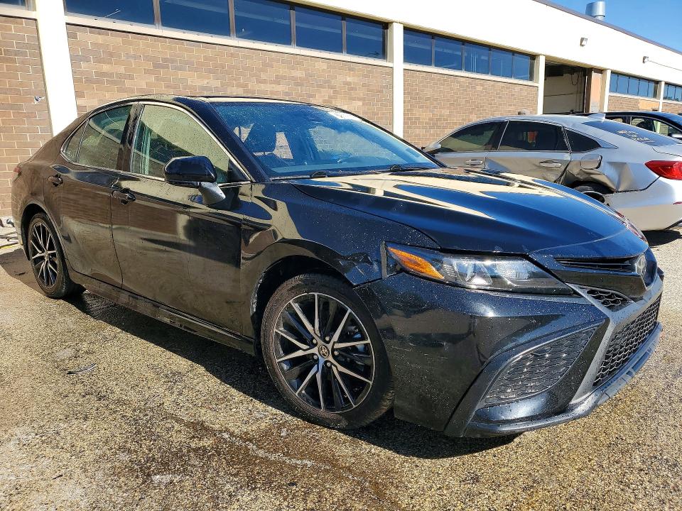 2024 Toyota Camry VIN 4T1G11AK5RU888957 COPART salvage auction — FRONT END, Il - Salvage Certificate, sold $7,000 on 2026-07-20 (photo 4)