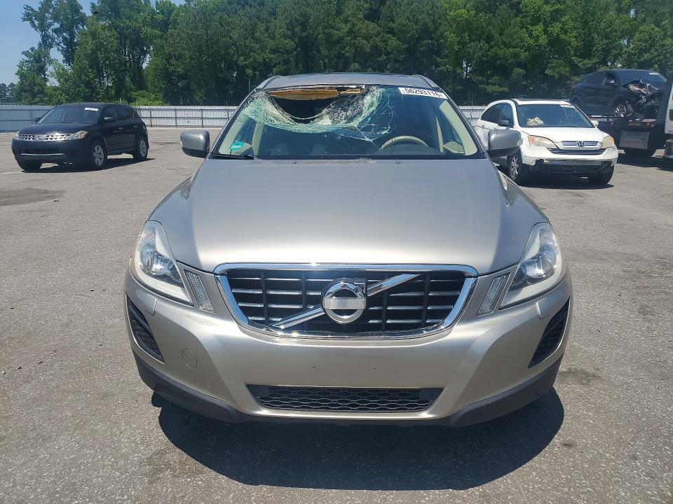 2011 Volvo Xc60 VIN YV4952DZ3B2196761 COPART salvage auction — ROOF, Nc - Salvage Certificate Of Title, sold $925 on 2026-07-23 (photo 5)
