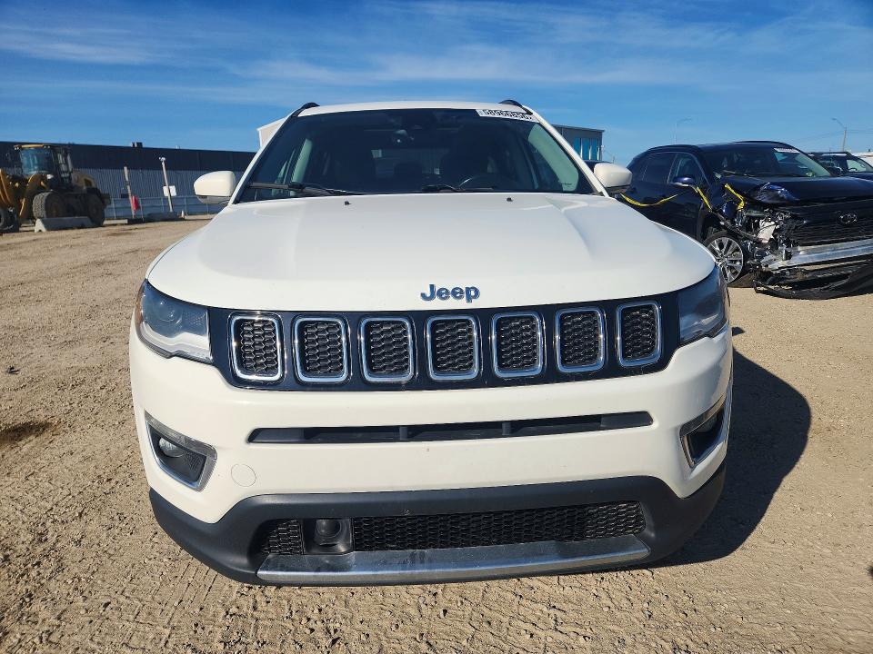 2018 Jeep VIN 3C4NJDCB4JT117768 COPART salvage auction — MINOR DENT/SCRATCHES, Ab - Bos - Active, sold $4,650 on 2026-07-03 (photo 5)