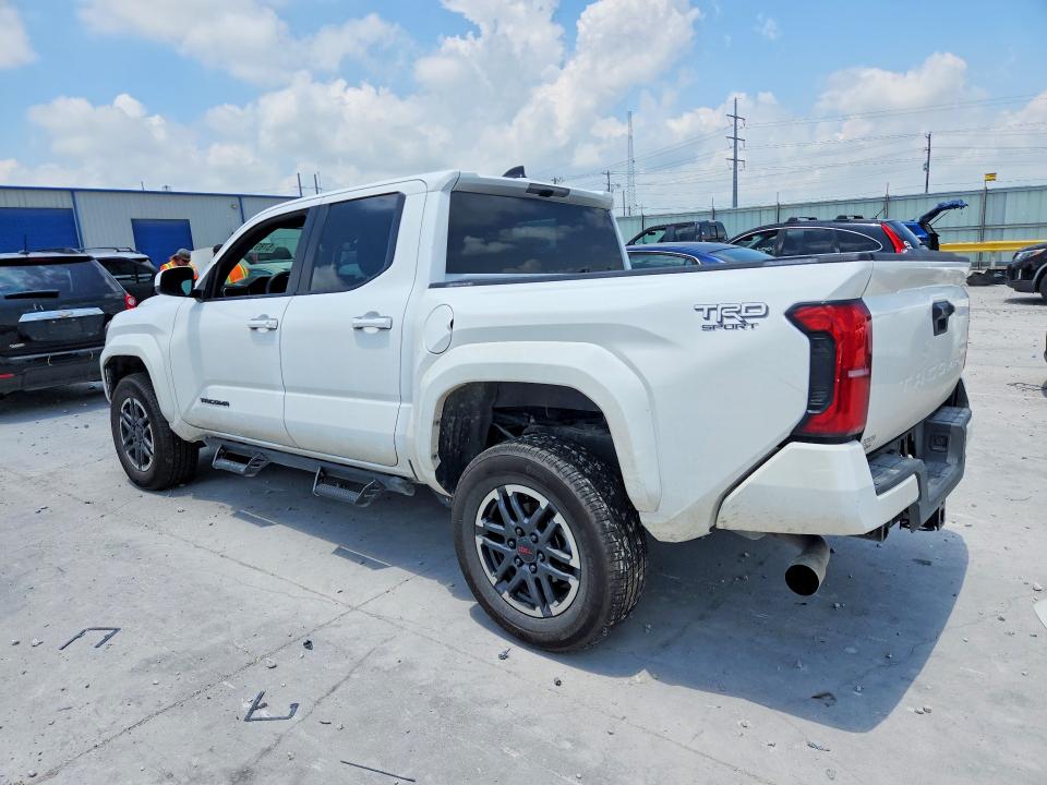 2025 Toyota Tacoma VIN 3TYKB5FN6ST030224 COPART salvage auction — FRONT END, Tx - Salvage Vehicle Title, sold $22,900 on 2026-07-31 (photo 2)