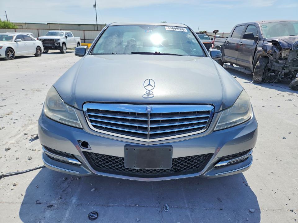 2012 Mercedes-benz C class VIN WDDGF8BB4CF857312 COPART salvage auction — NORMAL WEAR, TX - CERTIFICATE OF TITLE, sold $800 on 2026-07-17 (photo 5)