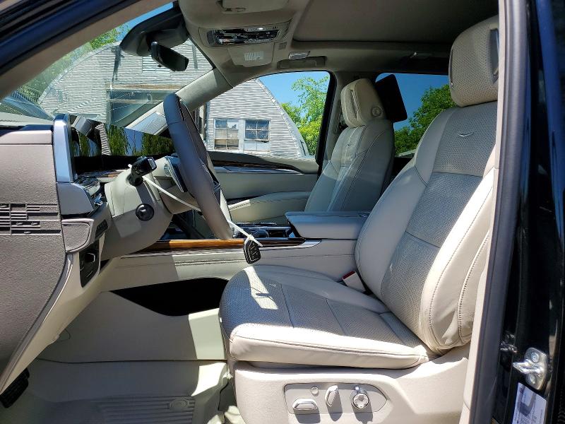 2026 Cadillac Escalade esv VIN 1GYS9MKL8TR130051 COPART salvage auction — FRONT END, Fl - Cert Of Title Slvg Rebuildable (P), sold $77,500 on 2026-07-16 (photo 7)