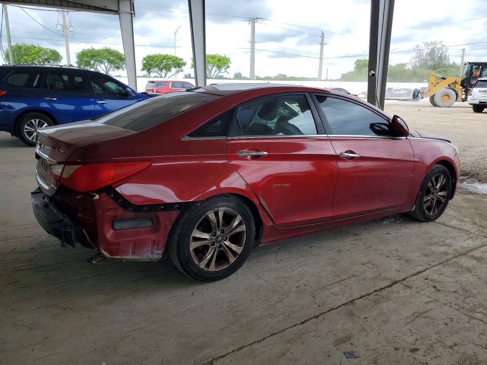 2013 Hyundai VIN 5NPEC4AC3DH590183 COPART salvage auction — SIDE, Fl - Cert Of Ttl-Rebuilt&Slvg Rbld, sold $15 on 2026-07-22 (photo 3)