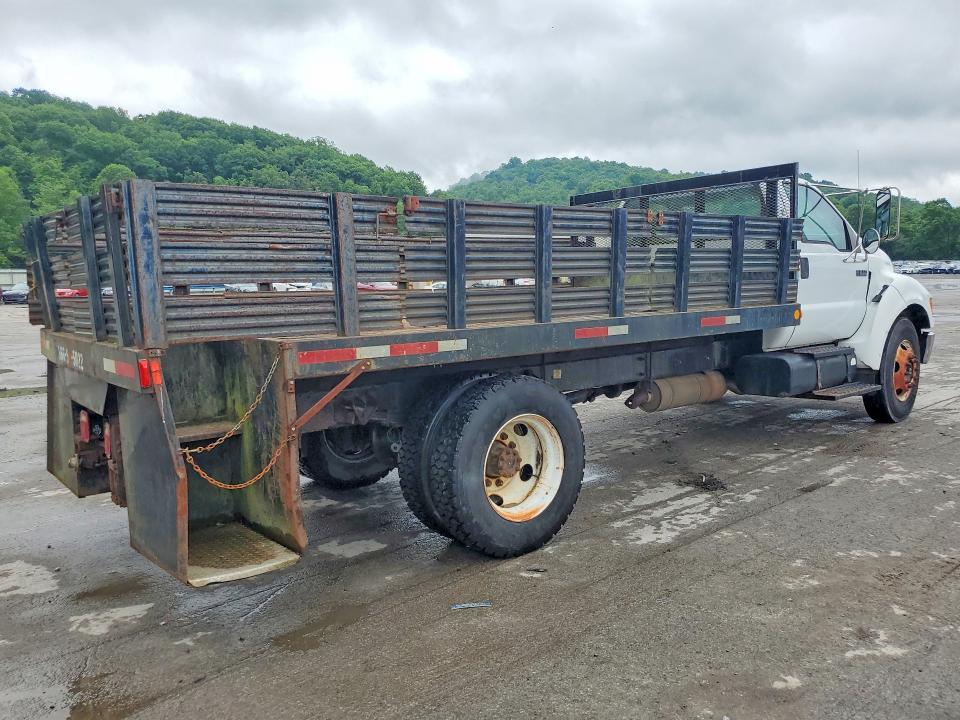 2005 Ford F-650 VIN 3FRNF65975V184059 COPART salvage auction — MINOR DENT/SCRATCHES, Pa - Cert Of Title, sold $8,300 on 2026-07-16 (photo 3)
