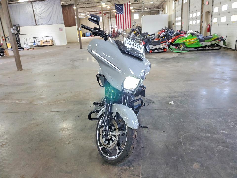 2024 Harley-davidson Fl VIN 1HD1KB712RB606571 COPART salvage auction — SIDE, Mn - Cert Of Title-Salvage, sold $11,100 on 2026-09-10 (photo 2)