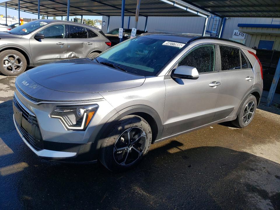 2025 Kia Niro VIN KNDCP3LE2S5307709 — COPART salvage auction photo