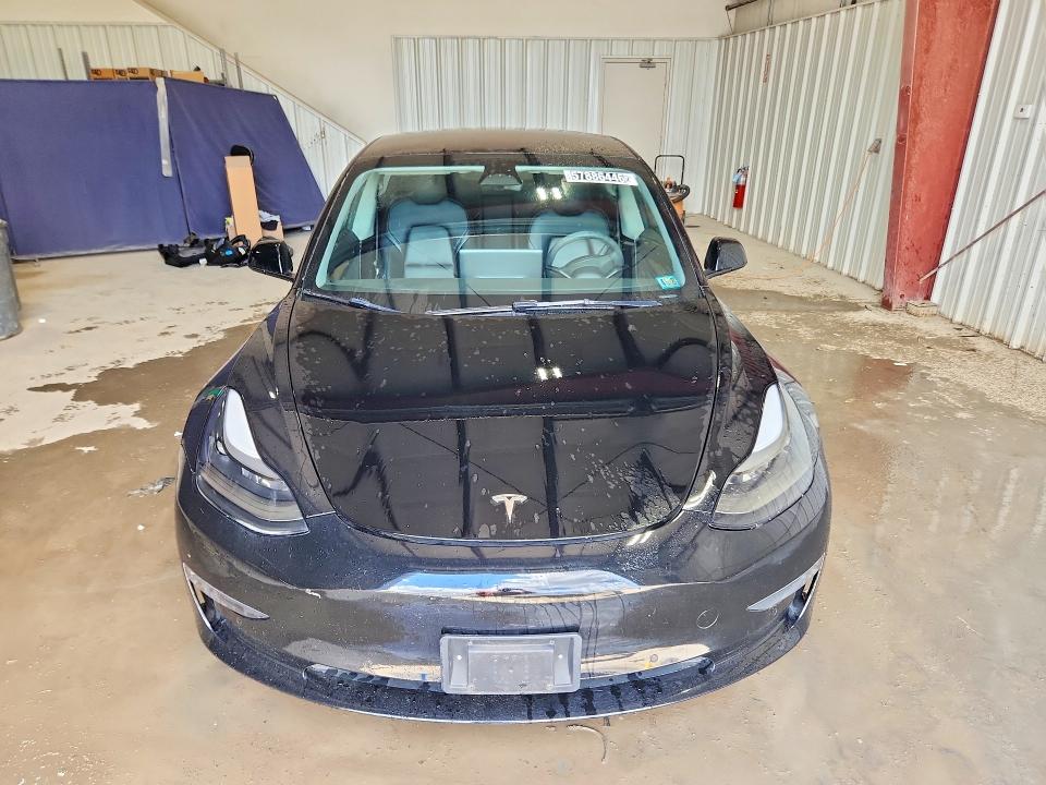 2022 Tesla Model 3 VIN 5YJ3E1EB9NF304936 COPART salvage auction — REAR END, Il - Certificate Of Title, sold $9,800 on 2026-07-06 (photo 5)