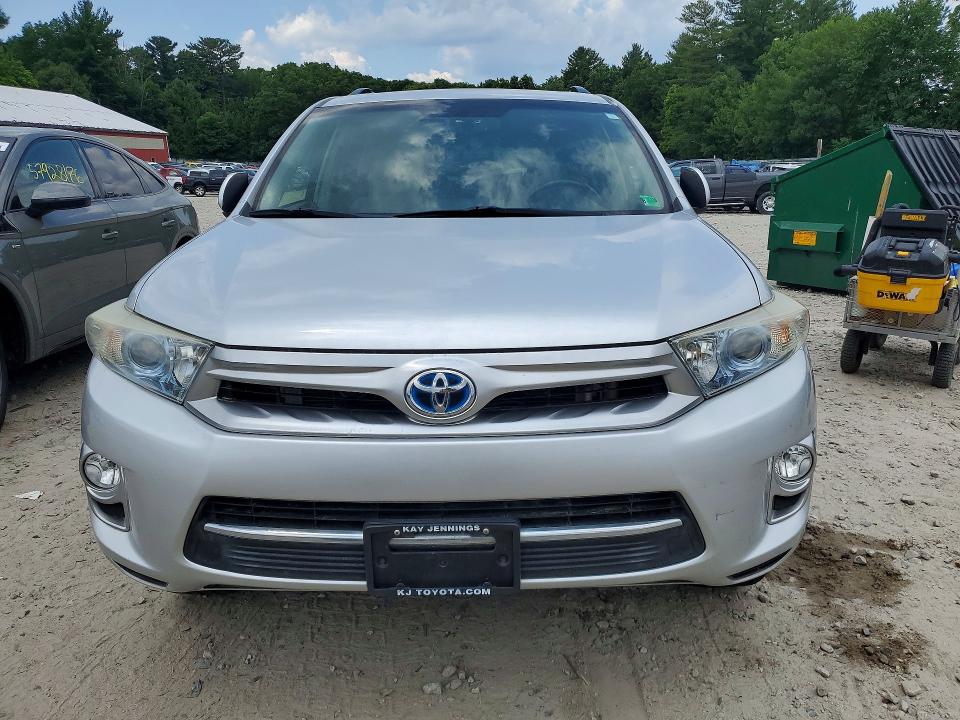 2013 Ic bus Highlander VIN JTEDC3EH5D2016600 COPART salvage auction — WATER/FLOOD, Va - Cert Of Title-Flood, sold $3,250 on 2026-07-20 (photo 5)
