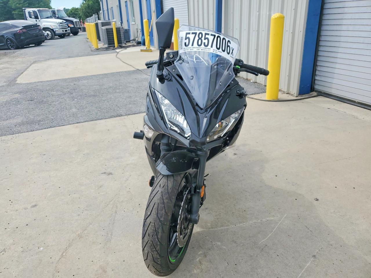 2019 Kawasaki EX650 VIN JKAEXEK12KDA32977 COPART salvage auction — Side, MD - CERT OF SALVAGE > 75% DAMAGE, sold $1,050 on 2026-07-09 (photo 2)