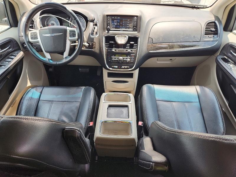 2014 Chrysler Voyager VIN 2C4RC1BG8ER268967 COPART salvage auction — MECHANICAL, Mt - Certificate Of Title, sold $325 on 2026-07-28 (photo 8)