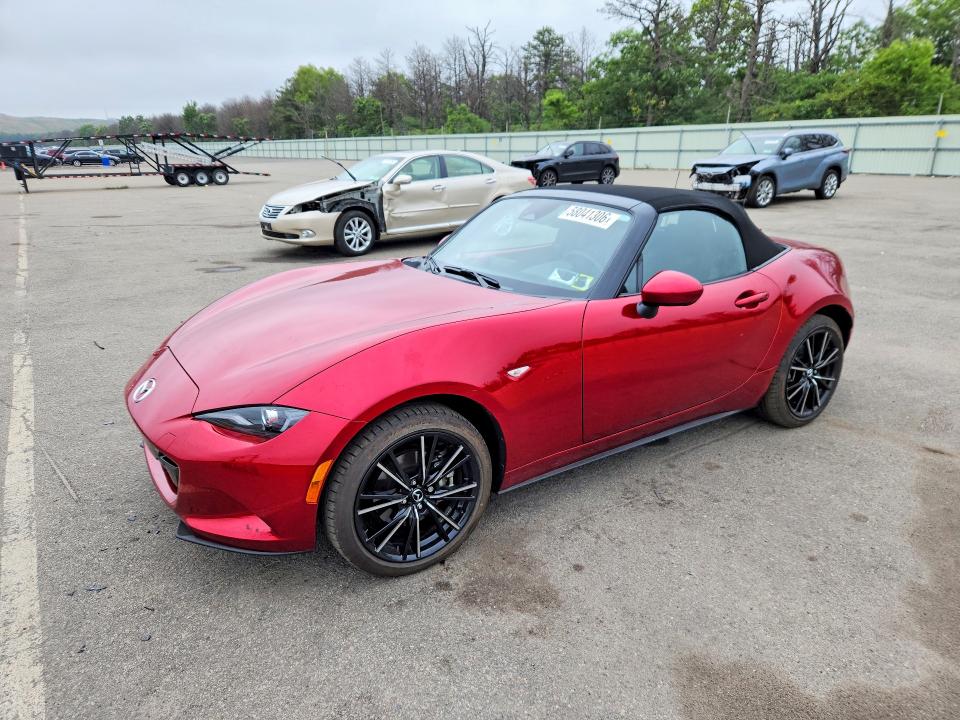 2025 Mazda Mx-5 VIN JM1NDAD78S0650981 — COPART salvage auction photo