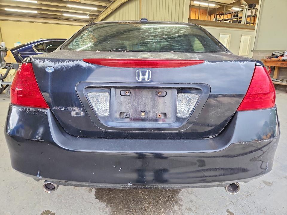 2007 Honda Accord VIN 1HGCM66547A060439 COPART salvage auction — MINOR DENT/SCRATCHES, Md - Certificate Of Title, sold $450 on 2026-07-02 (photo 6)