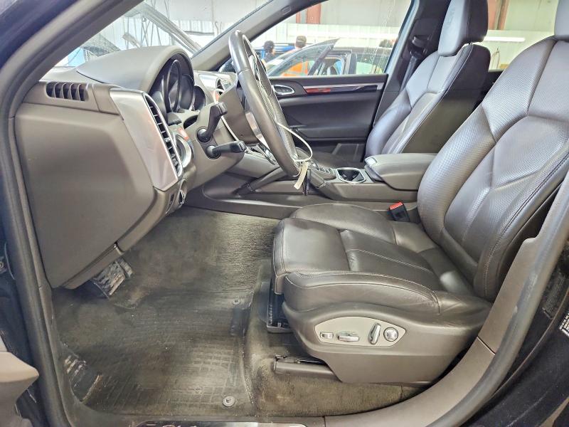 2017 Porsche VIN WP1AA2A22HKA86648 COPART salvage auction — REAR END, Il - Salvage Certificate, sold $6,500 on 2026-08-18 (photo 7)
