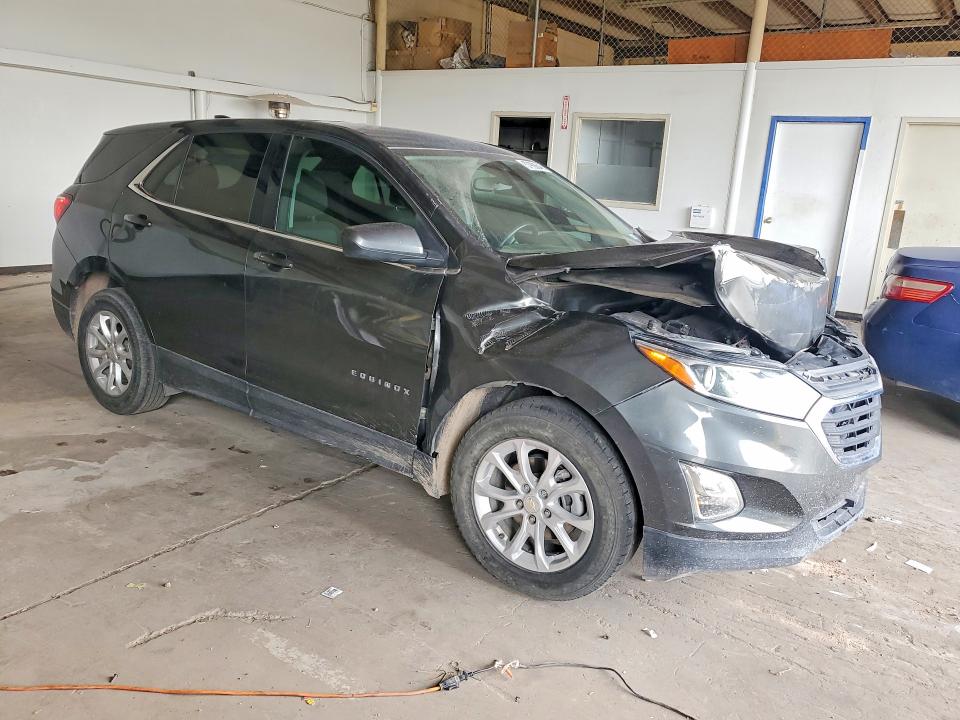2020 Chevrolet Equinox VIN 3GNAXKEVXLS594195 COPART salvage auction — FRONT END, Tx - Salvage Vehicle Title, sold $2,500 on 2026-07-24 (photo 4)