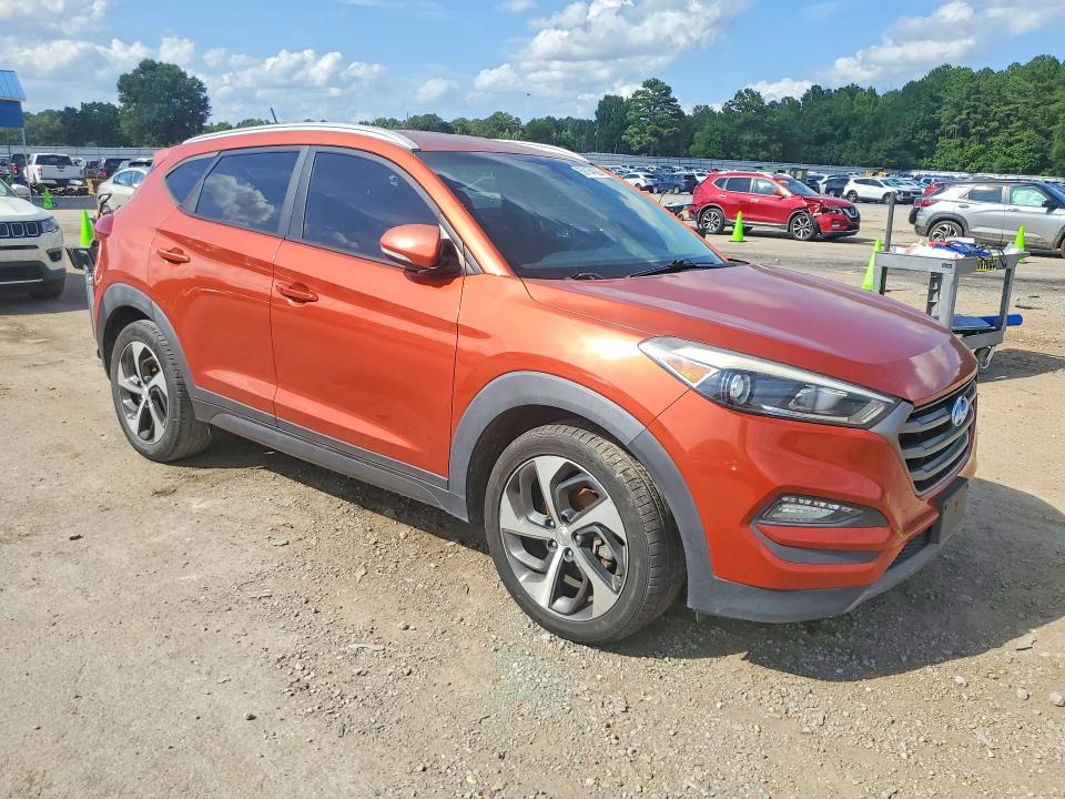 2016 Hyundai Tucson VIN KM8J33A2XGU112140 COPART salvage auction — REAR END, LA - CERTIFICATE OF TITLE, sold $2,850 on 2026-07-17 (photo 4)