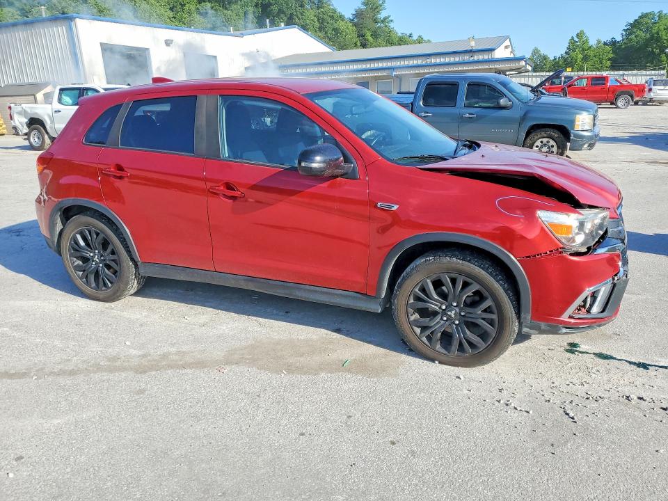 2018 Mitsubishi VIN JA4AP3AU9JZ026879 COPART salvage auction — FRONT END, Wv - Salvage Certificate, sold $2,200 on 2026-07-30 (photo 4)