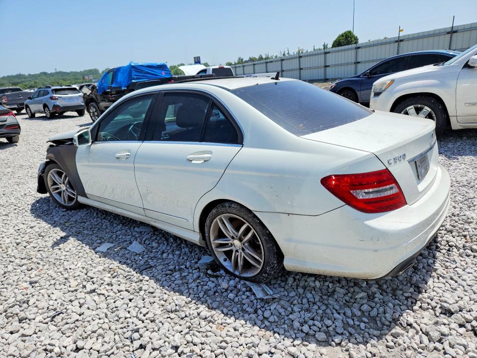 2012 Mercedes-benz C-klasse VIN WDDGF8BB2CR239520 COPART salvage auction — FRONT END, Il - Certificate Of Title, sold $700 on 2026-08-19 (photo 2)