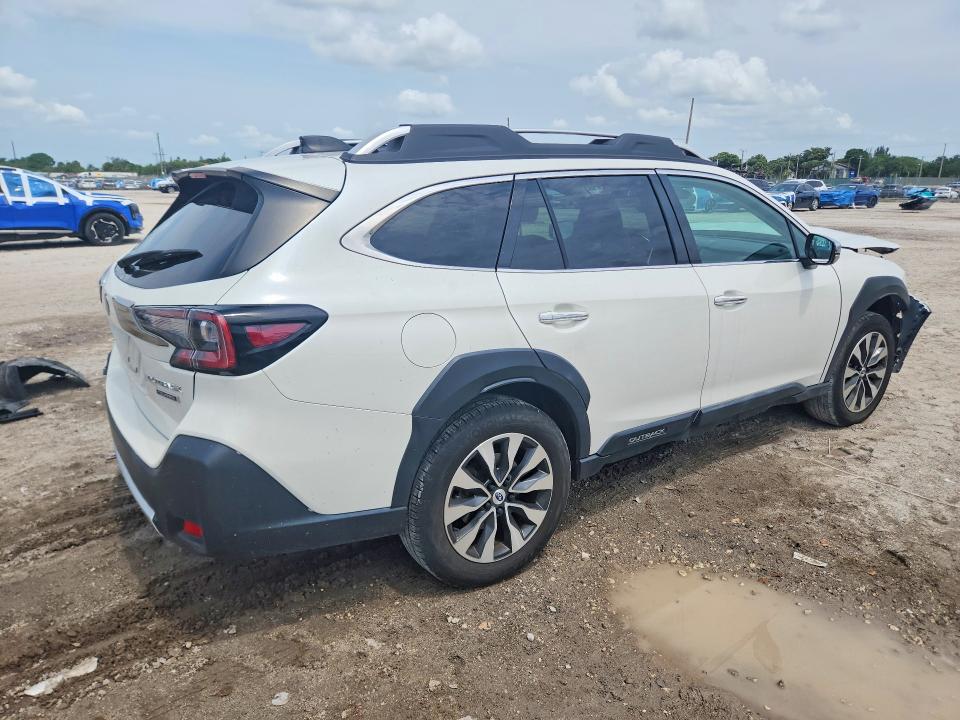 2023 Subaru Outback VIN 4S4BTAPC5P3192560 COPART salvage auction — FRONT END, Salvage Title, sold $25 on 2026-07-30 (photo 3)