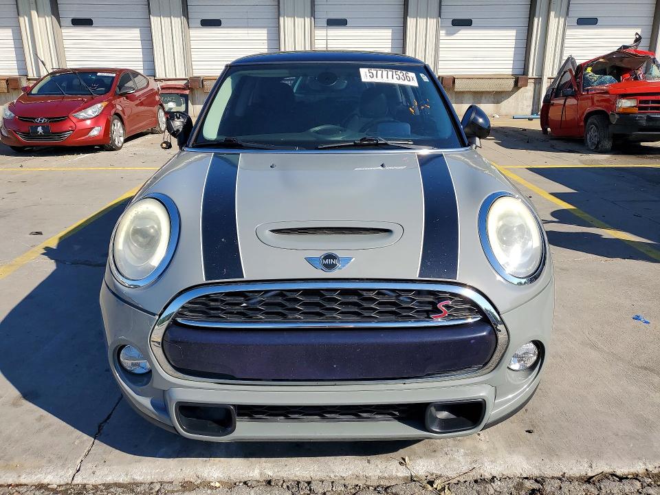 2015 Mini VIN WMWXP7C53FT740494 COPART salvage auction — SIDE, Ky - Cert Of Title-Salvage, sold $2,350 on 2026-07-06 (photo 5)