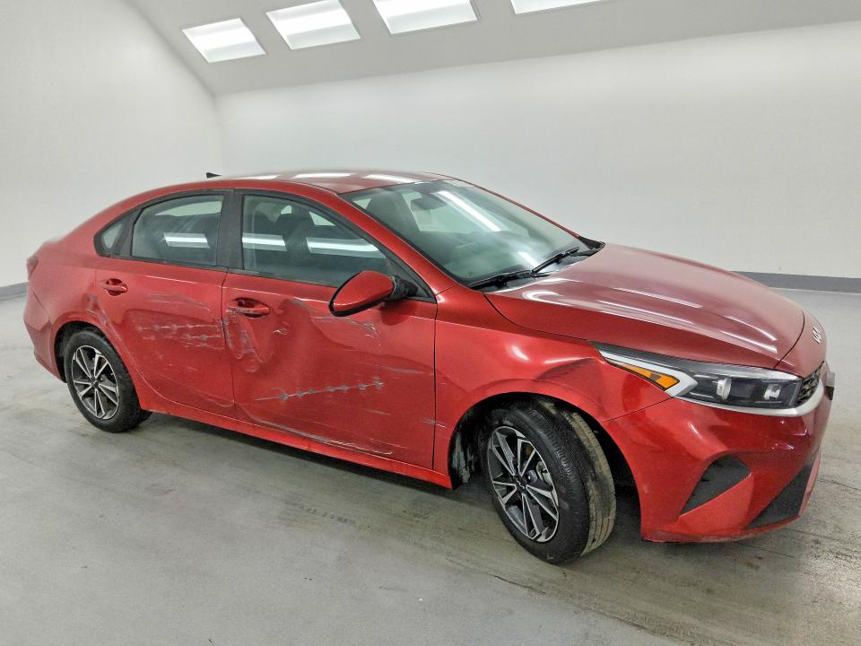 2023 Kia Forte VIN 3KPF24AD7PE508951 COPART salvage auction — FRONT END, CA - CERTIFICATE OF TITLE, sold $5,100 on 2026-07-09 (photo 4)