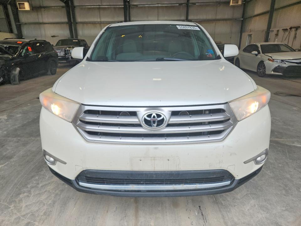 2012 Toyota Highlander VIN 5TDZA3EH9CS026179 COPART salvage auction — REAR END, Ne - Cert Of Title-Salvage, sold $225 on 2026-07-28 (photo 5)
