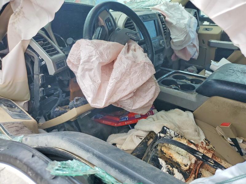 2019 Ford VIN 1FT8W3BT6KEE01634 COPART salvage auction — SIDE, Tx - Nonrepairable Title, sold $4,850 on 2026-07-02 (photo 8)