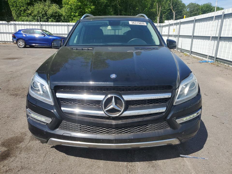 2016 Mercedes-benz Gl-klasse VIN 4JGDF6EE1GA625384 COPART salvage auction — WATER/FLOOD, FL - CERT OF TITLE-SLVG REBLD FLOOD, sold $2,450 on 2026-07-02 (photo 5)