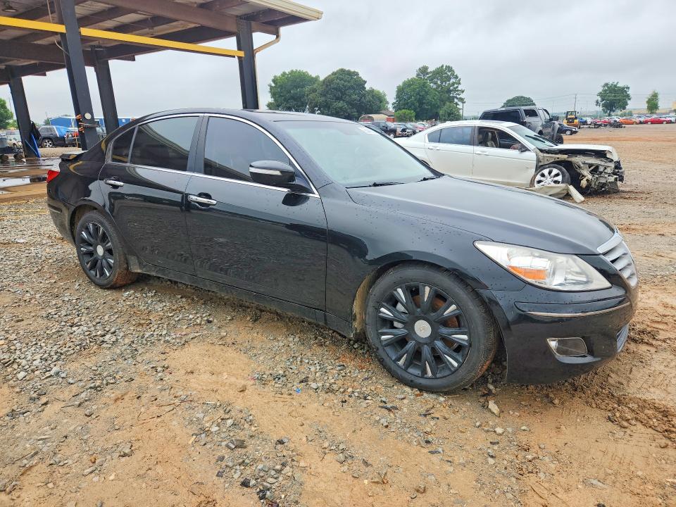 2011 Hyundai Genesis VIN KMHGC4DE3BU135063 COPART salvage auction — REAR END, Al - Cert Of Title-Salvage Title, sold $600 on 2026-07-08 (photo 4)
